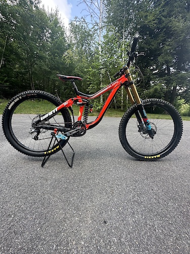 2018 Giant glory 2 size Medium For Sale