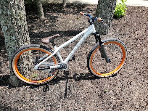2019 santa cruz jackal