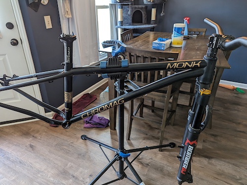 xl dirt jumper frame