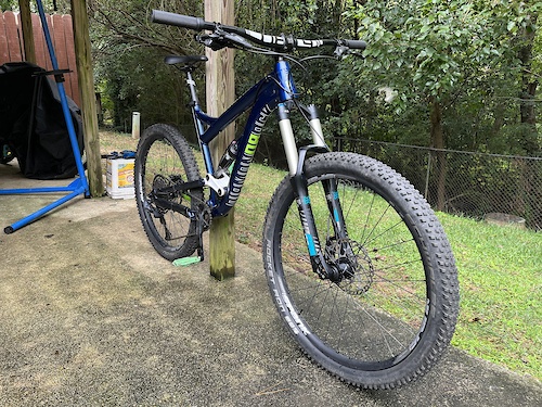 Used diamondback mountain bikes best sale for sale