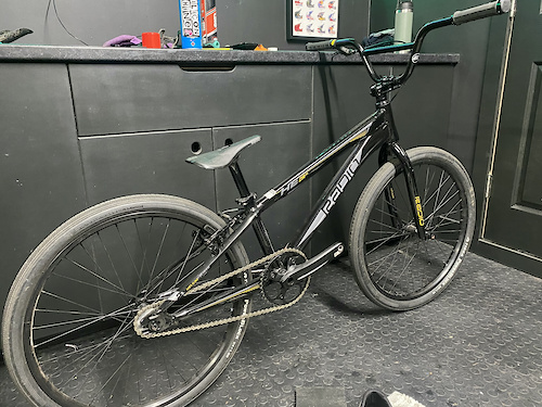 Used 24 inch bmx shop bikes for sale