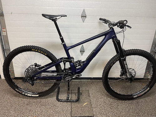 Specialized mountain bikes best sale for sale near me