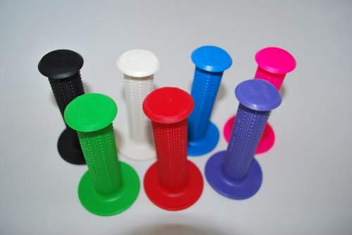 thumbnail image 2 of Oury BMX Grips – Red – 32973 2 of 6