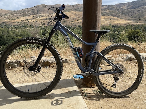 2021 giant stance 2 29er hot sale