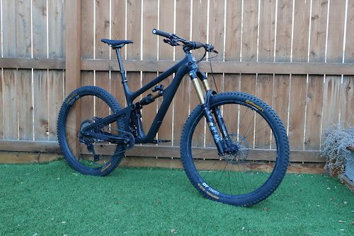 Men's stumpjumper comp online carbon 29