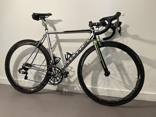 Used cannondale road bikes best sale for sale