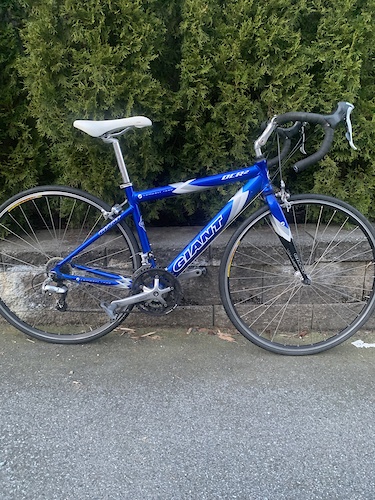 Giant OCR 2011 Mサイズ ブラック GIANT2011年モデル「DEFY」と「OCR」 – CyclingEX CLASSIC