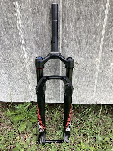 RockShox Revelation RC - Arizona's go-to Trek Dealer