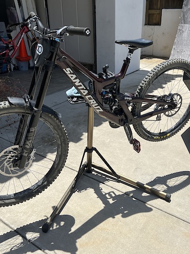 V10 6 – Santa Cruz Bicycles