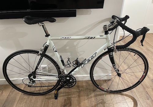 Results for felt Road Complete Bikes For Sale Buy and Sell Used Road Complete BikesPinkbike BuySell Search