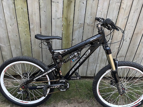 INTENSE uzzi SLジャンクです、短期値下げしました。 USED Intense Uzzi SL Large Mountain Bike Deore 3x8 Speed