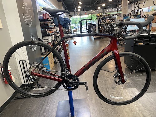 Trek Domane SL 6 Disc Flat-Bar Road Bike - 2018, | The Pro's