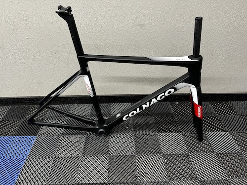 Used carbon frameset sales