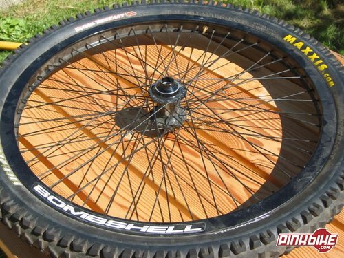 Bombshell revolution outlet wheelset