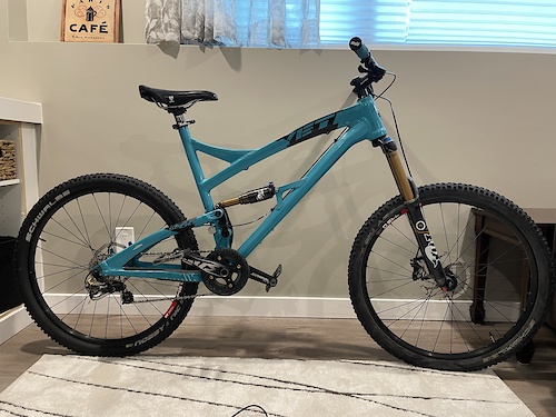 2014 yeti fashion sb66 blue book