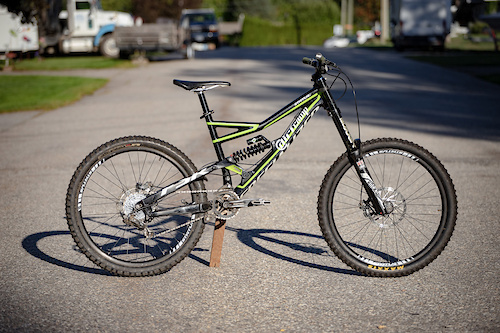 Specialized status 2012 online