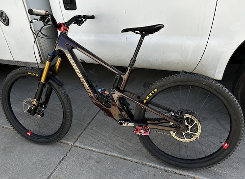 Santa cruz nomad used clearance