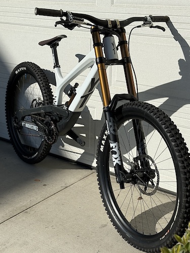 Used yt bikes for sale discount