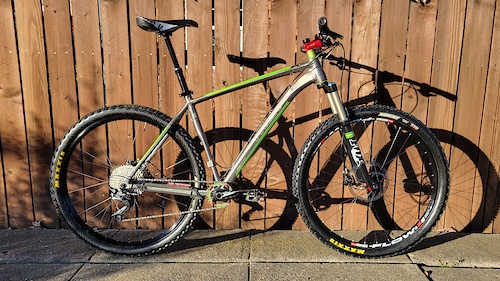 TREK stache フレームセット Trek Full Stache Frame - Reviews, Comparisons, Specs