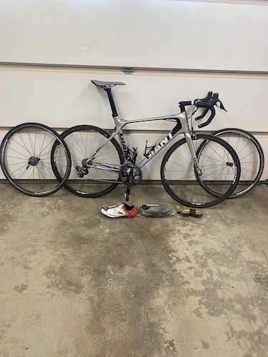 GIANT TCR カーボン ビンテージ　【激レア】 ジャイアント GIANT TCR ADVANCED 1 KOM 2016モデル Sサイズ