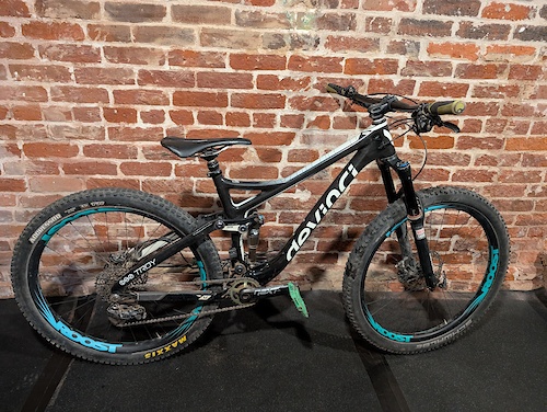 Devinci Hucker Freeride Hardtail user reviews : 4.8 out of 5