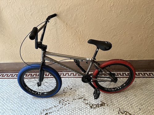 bmx bicycle for sale in jamaica Jet Accelerator Pro XL BMX Race Bike | Source BMX assembled to order at the Fly warehouse and fully customizable following these steps BMX Bikes for sale in