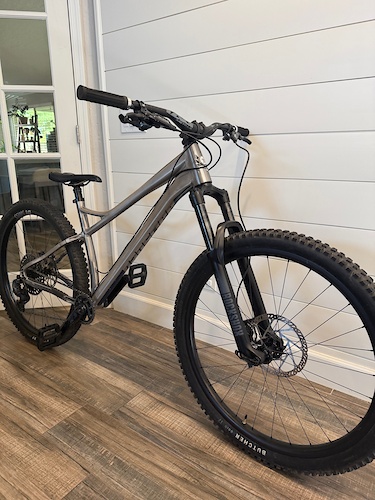 Banshee バンシー　パラドックスv.1　Ｌサイズ Paradox V3 — Banshee Bikes
