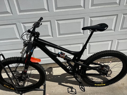 サンタクルズ　ノマド　カーボン　中古品　送料込み Used Santa Cruz Nomad – Up to 70% Off New | buycycle
