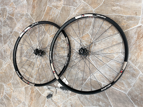 美品ホイール　EASTON R90SL PHILWOOD NOVACORONA Rim Reviews: Easton R90SL – November Bicycles