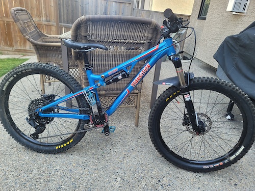 TRANSITION RIPCORD 24インチ フルサス Transition Ripcord Kids Full Suspension Mountain Bike - 24