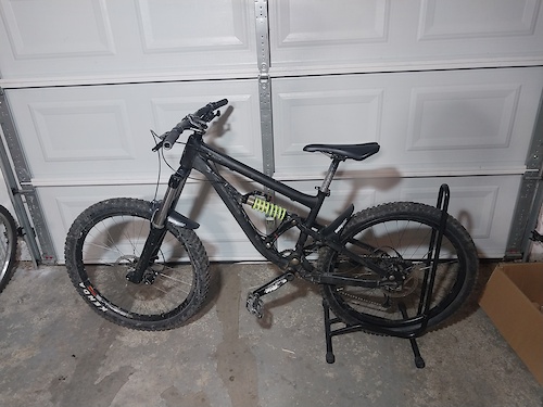 Downhill Bikes For Sale | Buy and Sell Used Downhill BikesPinkbike