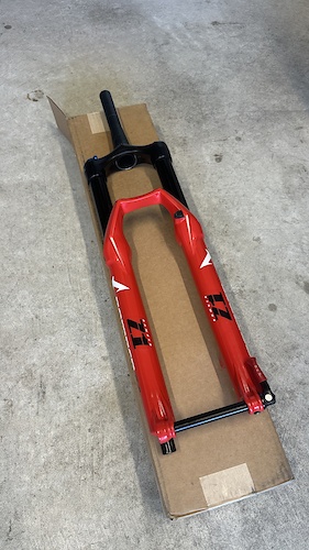 2021 Marzocchi Bomber Z1 170mm 29