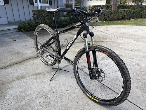 BANSHEE paradox v2 29er MTB フレーム Mサイズ Banshee Paradox - Dirt Rooster Bicycles | Catonsville, MD