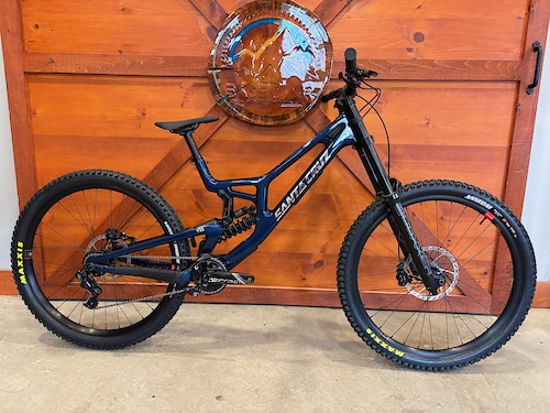 2026 Santa Cruz V10 8 CC DH S For Sale