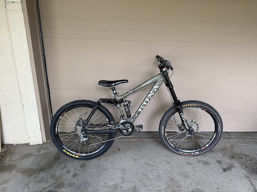 引取限定　KONA　スティンキー Results for 