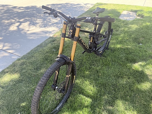 Downhill Bikes For Sale | Buy and Sell Used Downhill BikesPinkbike