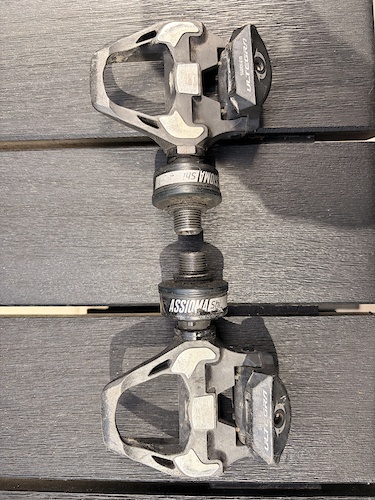 Favero Assioma DUO-Shi + Ultegra PD-R8000 Dual-Sided For Sale