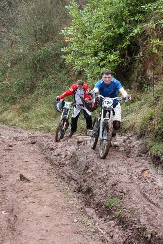 The worst part of the push here. From the finish line it was a mellow 10mins walk back to the pits. Then it was a tough 20minute hike to the top.