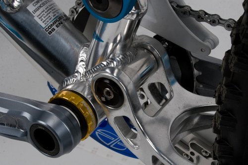Main Pivot with machined out chain stays