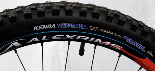 Kenda Nevegal 2.35 Tires with DH Casing