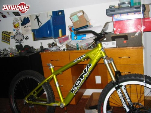 my 2002 kona stuff , im buying everything off pinkbike.com asa little project i like to call "operation-dear-caught-in-headlights"     
dual alex mt 28 24's front rims has soldered spokes , funn bars stout 2.6's baby . i love this bike although i havent riden it yet