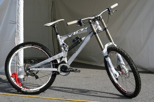 All new Yeti Prototype. Full Bike.