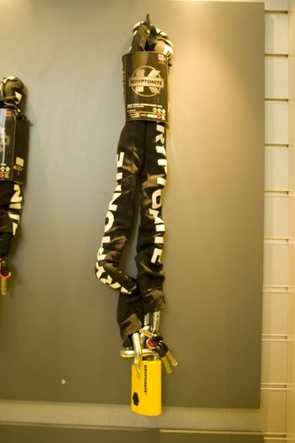 If only Santacruz UK had these the other week.
