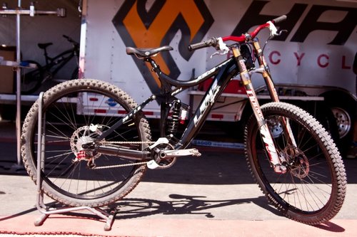 Lenz Sport's 29er with Manitou Dorado