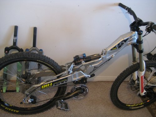 specialized hardrock 26 mountain bike price