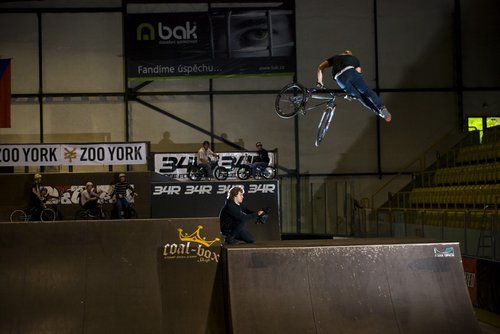 One of the biggest skatepark events in Central Europe. MTB Pro category dominated by Dartmoor riders: 1. Szaman (Cody), 2. Thomas Zejda (Cody), 3. Szamanek (Two4Player), 5. Maro (Cody).