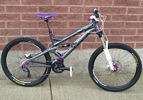2011 GT Distortion 2.0 at Bicycle Sports Pacific in Langley, British ...