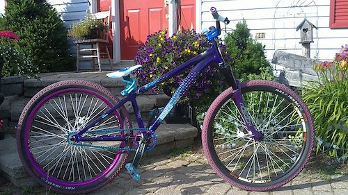 My dj bike almost finished only thing left is the matching rim which is on its way