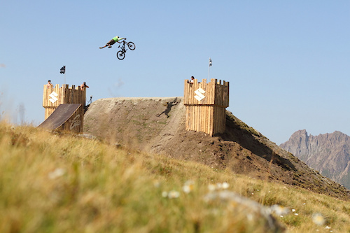Nine Knights Contest Photo c by www.larsscharlphoto.com me