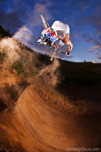 Photo: Christoph Laue

have a look on mtb rider cover!!! http://www.mtbrider.de/heft/article.html?ADFRAME_MCMS_ID=1521